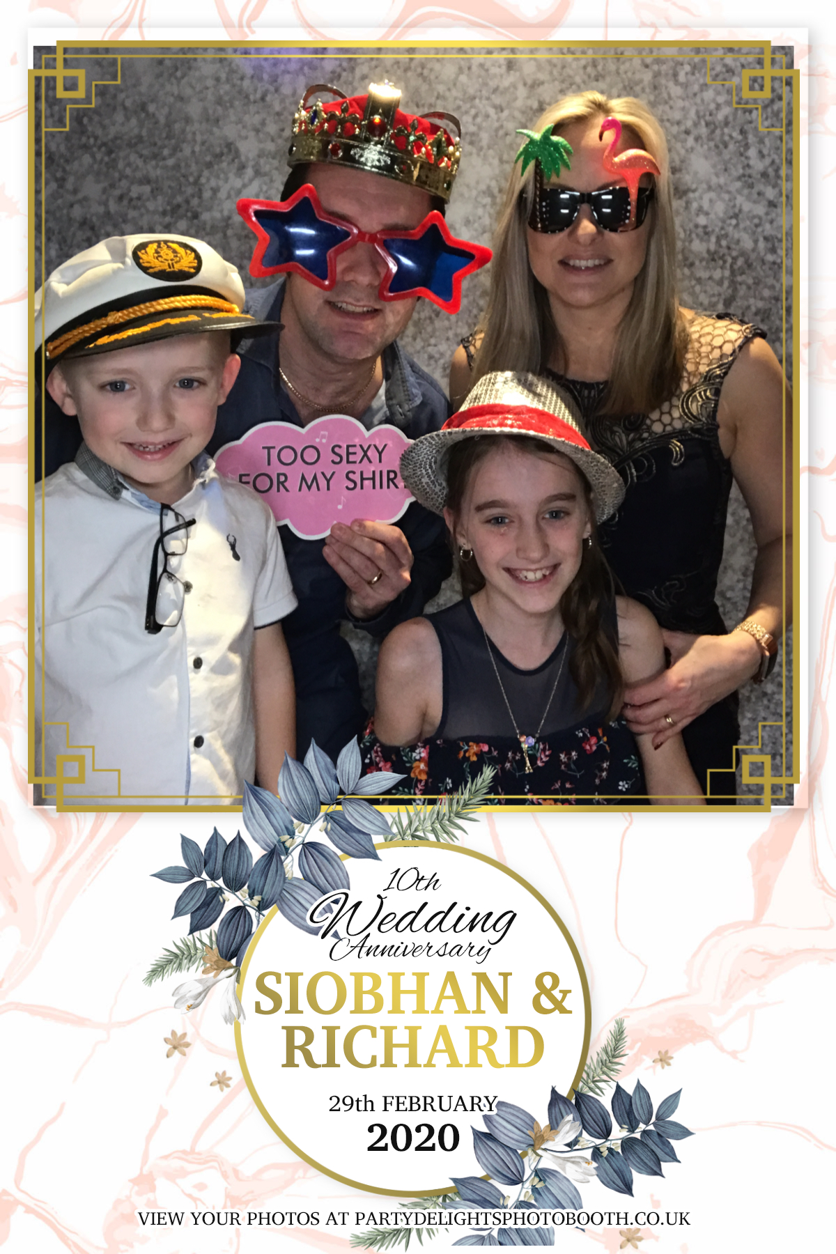 Siobhan and Richards Vow renewal  | View more photos from the event at gallery.partydelightsphotobooth.co.uk/u/PartyDelightsPhotoBooth/Siobhan-and-Richards-Vow-renewal
